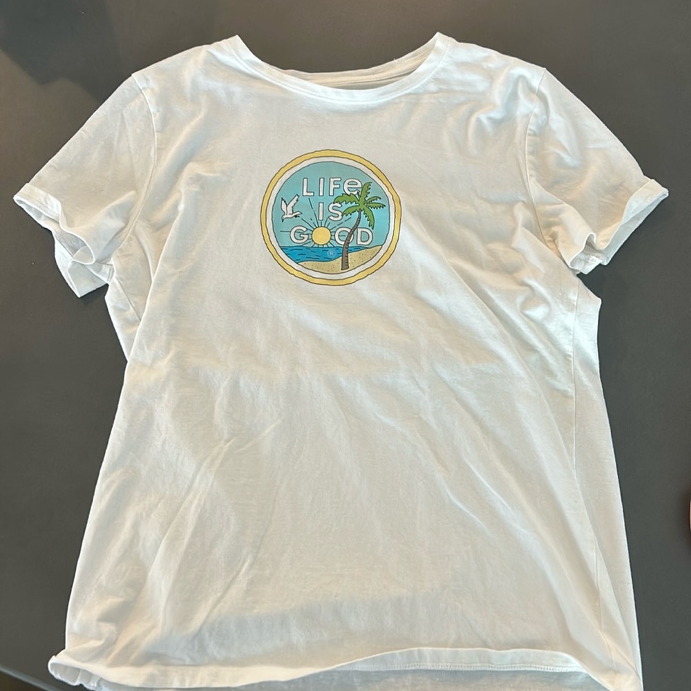 Life is good white t shirt size medium